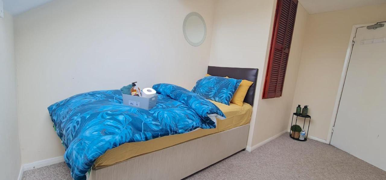 Move Inn Estates - Multiple Rooms London Eksteriør billede