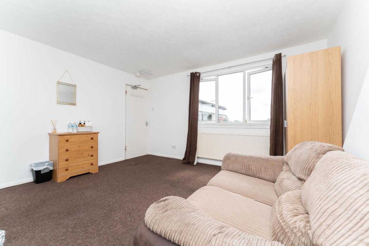 Move Inn Estates - Multiple Rooms London Eksteriør billede